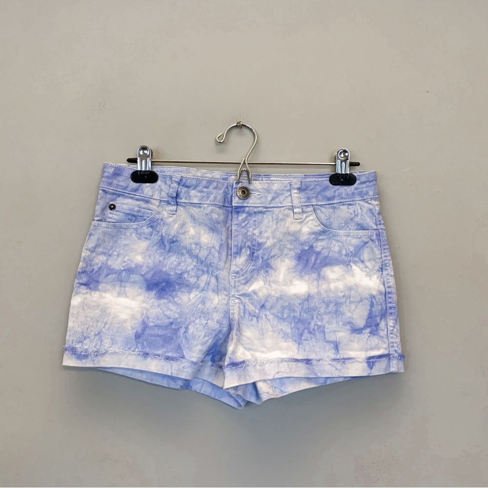 Cherokee • Denim Shorts